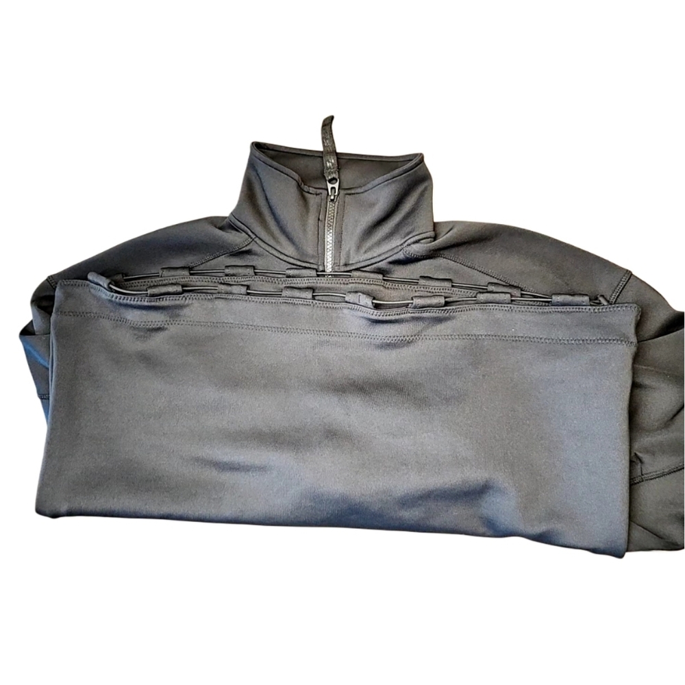 Fabletics Barrier Scuba Oversized Pullover Size M - image 7